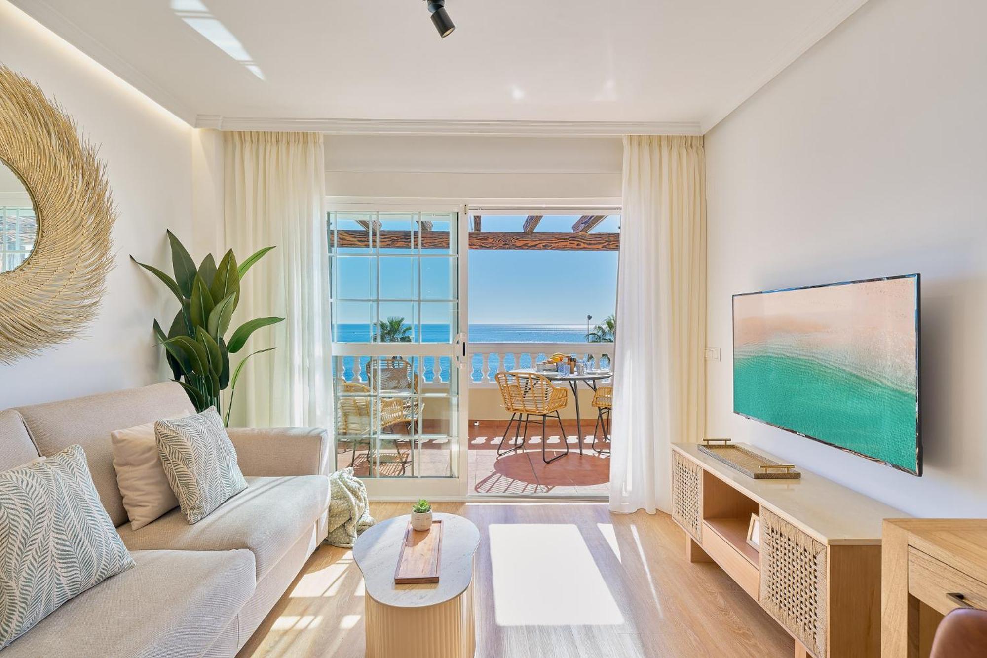 בנאלמדנה Sea La Vie By Lovely Rentals מראה חיצוני תמונה