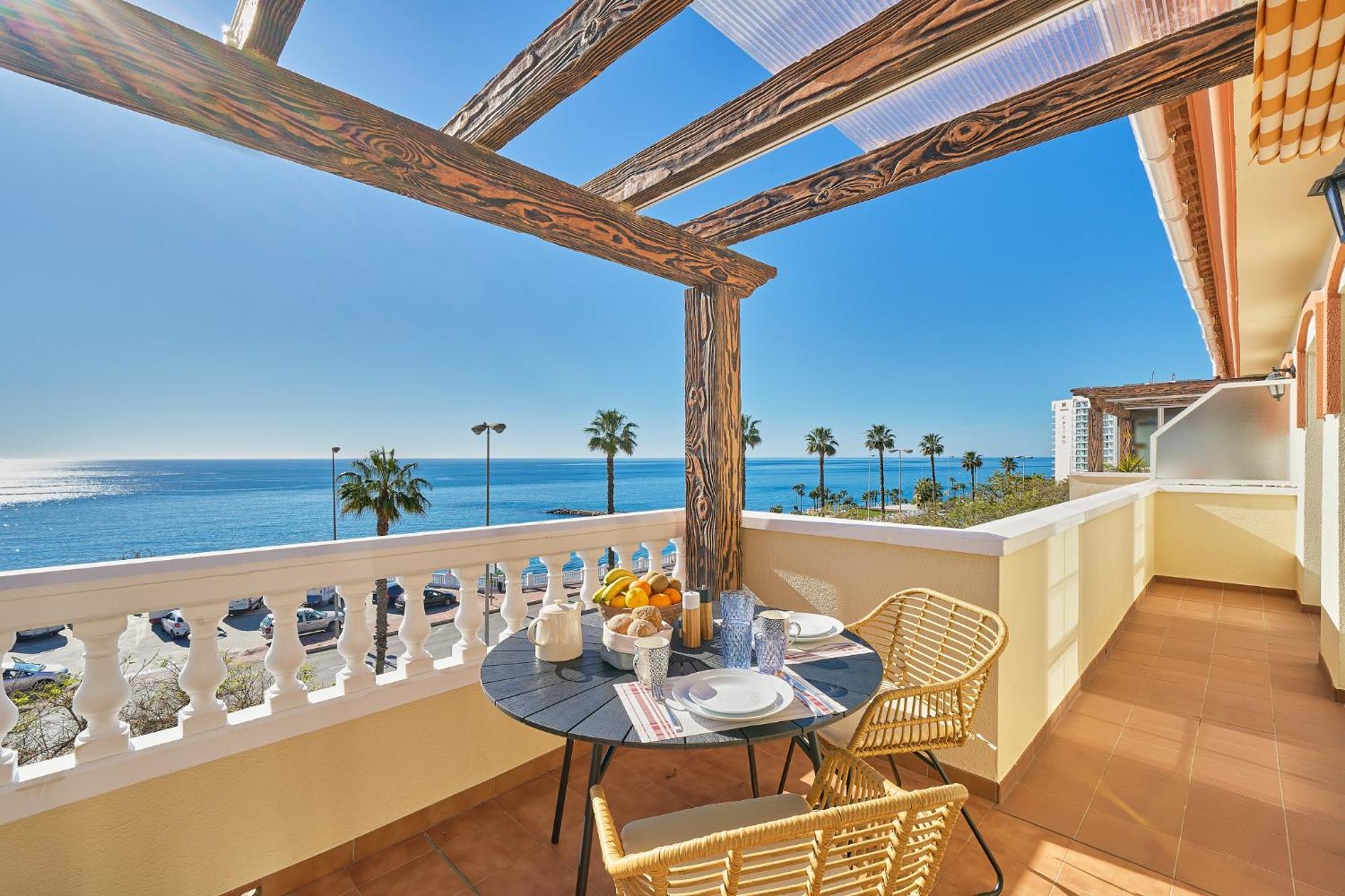 בנאלמדנה Sea La Vie By Lovely Rentals מראה חיצוני תמונה